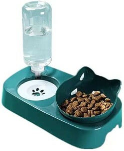  feed inserting pet . plate . is . plate hood bowl . bowl cat dog green 