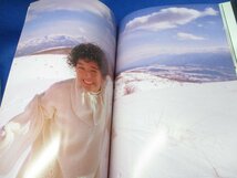 西田ひかる 写真集【 In your dreams 】ワニブックス 1991年　初版　 61609_画像10