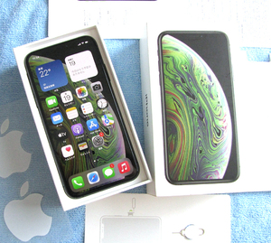 ★ピカピカ美品 ★完動品 ★バッテリ100％ SIMフリー Apple iPhoneXS 大容量 256GB スペースグレイ SIMロック解除済 格安SIM可 iphone XS