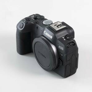 Canon EOS R8 ボディの画像3