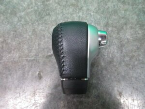 ☆ Daihatsu　Tanto custom　LA600S-0504・・・　後期　Genuine　Shift Knob　(ト-2) ☆