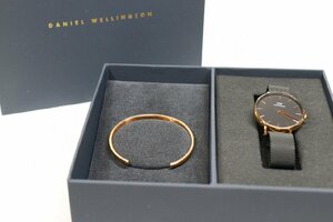 【質Banana】DANIEL WELLINGTON/ダニエル・ウェリントン スぺシャツギフトボックス 腕時計 バングル 数回使用 箱付き♪