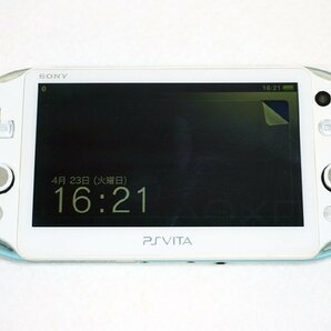 【質Banana】中古品 SONY/ソニー PCH-2000 PlayStationVITA ライトブルー/ホワイト 簡易動作確認済み 現状渡し♪.。の画像2