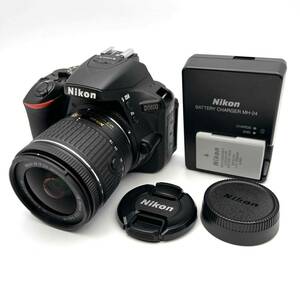 Nikon ニコン D5600 デジタル一眼レフカメラ ＋ AF-P DX NIKKOR 18-55mm F3.5-5.6G VR カメラレンズ 動作確認済み 現状品