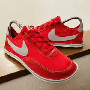 Nike SOLARSOFT WAFFLE CRUISER 26cm RED