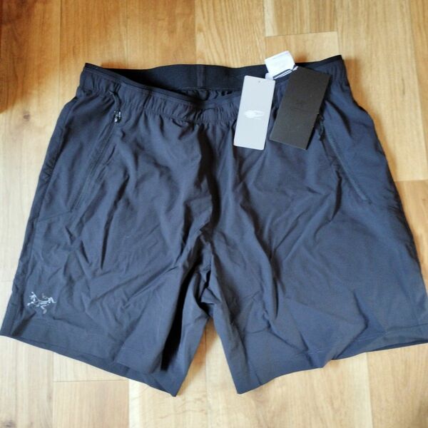 アークテリクス　Incendo Shorts L BLACK ビームス