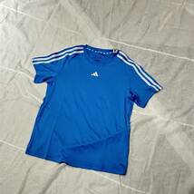 新品未使用品★adidas アディダス★ Mサイズ 『エアロレディ トレイン エッセンシャルズ 3ストライプス』ブルー 半袖Tシャツ BUT04/IS4218_画像3