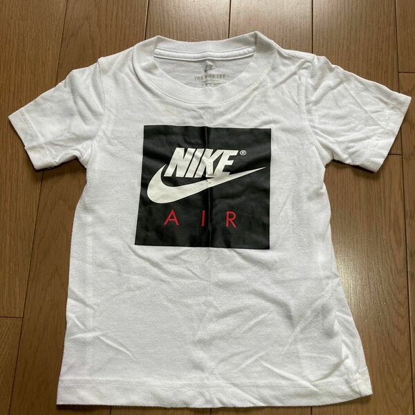 NIKE Tシャツ