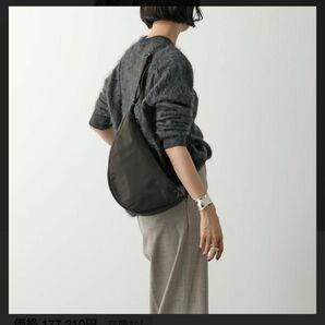 【新品未使用】 ザロウTHE ROW SLOUCHY BANANATバナナバッグ