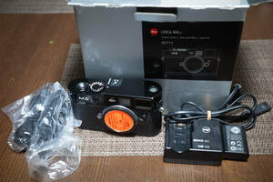 Leica M8.2