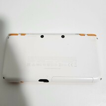 ニンテンドー 2DSLL ホワイト オレンジ Nintendo 2DS 任天堂 動作確認済み 本体のみ_画像2