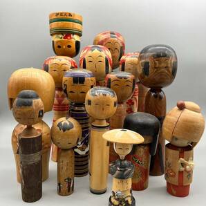 こけし 16体 まとめて 伝統こけし 伝統工芸 郷土玩具 在銘あり 置物 木工 オブジェ インテリア 人形の画像1