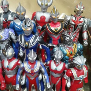 バンダイ ウルトラマン ソフビ セット フィギュア ウルトラマンレジェンド ジャスティス ウルトラマンセブンの画像3