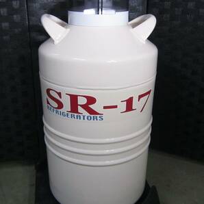 ダイヤ冷機工業 クライオワン SR-17 液体窒素保存容器の画像1