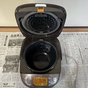 ZOJIRUSHI 象印 IH炊飯ジャー NP-GJ05型2020年製 0.54L 中古 実用？ 現状 売り切りの画像2