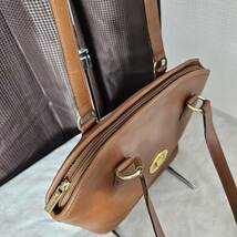 《1円スタート》Burberry　バーバリー　　レザー　ショルダーバッグ　ブラウン　B5090_画像3