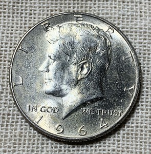 アメリカ銀貨 1964年 ケネディ銀貨 ハーフダラー 50セント 約12.5g 銀900