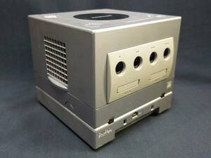 任天堂ゲームキューブ本体 & ゲームボーイプレイヤー シルバー セット / Nintendo GAMECUBE / GAMEBOY PLAYER