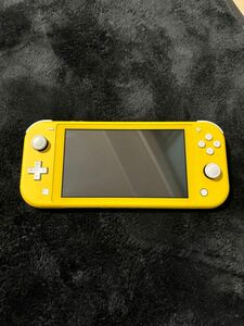 Nintendo Lite Switch イエロー