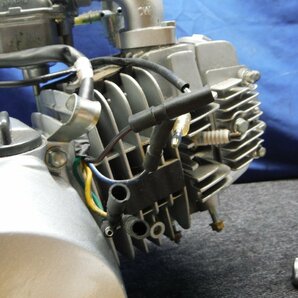 スーパーカブプロ50 C50に使用 125ｃｃ エンジン キャブ アクセルワイヤースロットル付     「送料表」あり G5の画像9