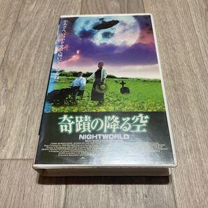 送料無料 中古VHSビデオテープ 普通に観れます。 DVD未発売 【奇蹟の降る空】 1998年アメリカTV映画