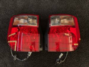  Honda Element YH2 задний фонарь левый и правый в комплекте STANLEY Stanley P2750 33551-SCV-J01 33501-SCV-J01 2004 год 647063