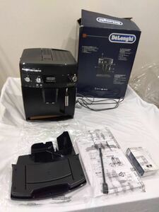 未使用 De'Longhi デロンギ マグニフィカ 全自動コーヒーマシン ESAM03110B エスプレッソ式 ESAM03110 エスプレッソマシン k0427