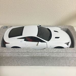 【美品】1/18 AUTOart 78831 LEXUS LFA Signature シリーズ ホワイテストホワイト 1:18 ミニカー レクサス オートアート の画像1