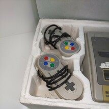 ジャンク 任天堂 スーパーファミコン 本体 コントローラー×2 取説あり 匿名配送 _画像3