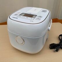 TOSHIBA IHジャー炊飯器 3合炊　RC-5XN ホワイト　動作確認済　中古品_画像3