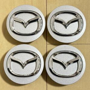 マツダ MAZDA純正 CX-3,CX-5,CX-8,RX-8,アクセラ センターキャップ 4個 中古 K3954 シルバーの画像1