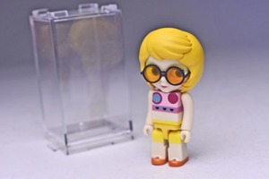 【Blythe キューブリック】★ブライス Lemon (シークレット) レア★ディスプレイケース付★series 1★MEDICOM TOY★KUBRICK★