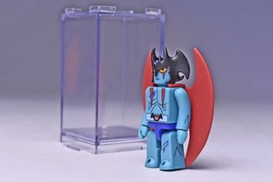 【デビルマン キューブリック】★デビルマン (ダメージ)★プライズ版2★純正ディスプレイケース付★KUBRICK★MEDICOM TOY★メディコムトイ