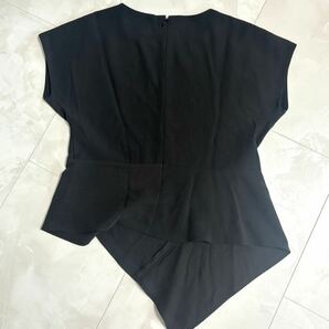L'EQUIPE レキップ ヨシエイナバ ダークグレートップス半袖ブラウス 40 カットソー シャツ ブラック の画像2