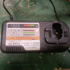 現状品 HITACHI 日立工機 急速充電器 UC24YJ ニッケル水素 ニカド用 7.2～24V トリクル充電機能付の画像1