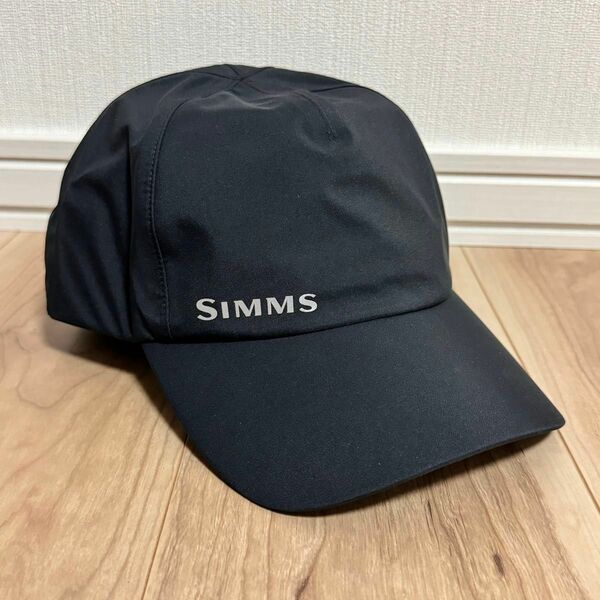 新品 シムス SIMMS ゴアテックス 防水 キャップ ブラック 帽子 キャップ帽子 メンズ 釣り レインキャップ 黒