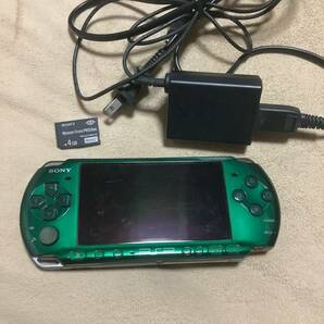 SONY PSP本体 PSP-3000 グリーン 動作品 難ありジャンク品扱い ソフト3本付きの画像1