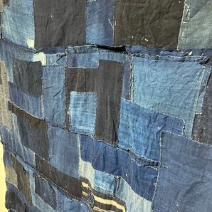 ⑳カスリ放出 倉吉絣 藍染 かすり 古布 生地 素材 パッチワーク 希少 継ぎ接ぎ ボロ リメイク 手芸 裁縫 はぎれ 長期保存 225×135cmの画像3