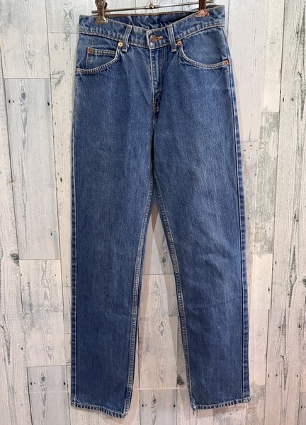 90sビンテージ Levi'sリーバイス テーパードストレートデニムパンツ 27