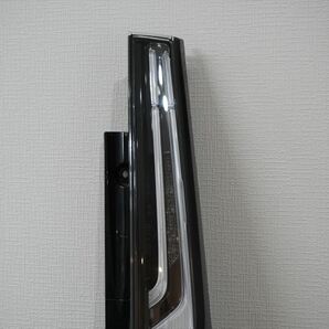 良品(配線付きASSY) ROOMY ルーミー後期 (M900A) (令和4年1月) 右 テールランプ テール KOITO 220-6907W 運転席側（THOR/トール/M900S）の画像2