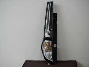 (配線付きASSY) ROOMY ルーミー後期 (M900A) (令和4年1月) 左 テールランプ テール KOITO 220-6907W 助手席側（THOR/トール/M900S）