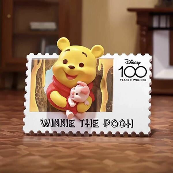【くまのプーさん】 MINISO × Disney 100周年 切手フィギュア