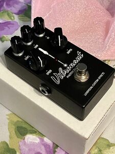 Vibronaut PHOTCELL VIBE lovepedal custom effect