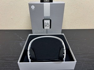 【美品】Bang & Olufsen ヘッドフォン Form 2 WHITE / B＆O バングアンドオルフセン 元箱付