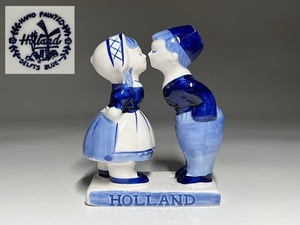 【瑞】デルフト　ブルー　陶器製　キス人形置物　HOLLAND