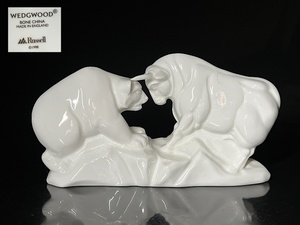 【瑞】ウェッジウッドWEDGWOOD Bulls and Bears Figurine 陶器　＊（ひび有り）