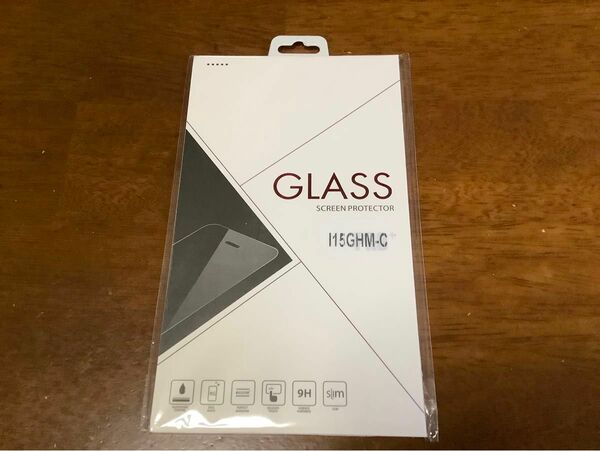 iPhone15 ガラスフィルム　9H GLASS SCREEN PROTECTOR