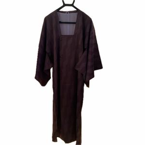 着物コート　紫系　ロング 道行コート 和装コート 着物 正絹 はおり 総柄