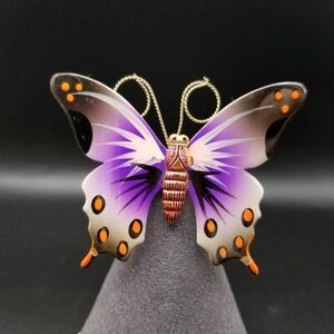 紫の蝶 大ぶり ヴィンテージ ブローチ 昆虫モチーフ レトロ コスチュームジュエリー 存在感 パープル系 立体 YDB15