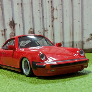 ★1/64 トミカサイズ ポルシェ911改深リム、ローダウン、他にも色々出品中!の画像3